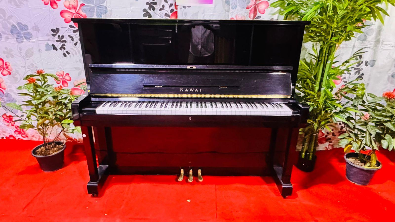 Kawai BL 12 Mitsukoshi Style M840123 Upright Piano